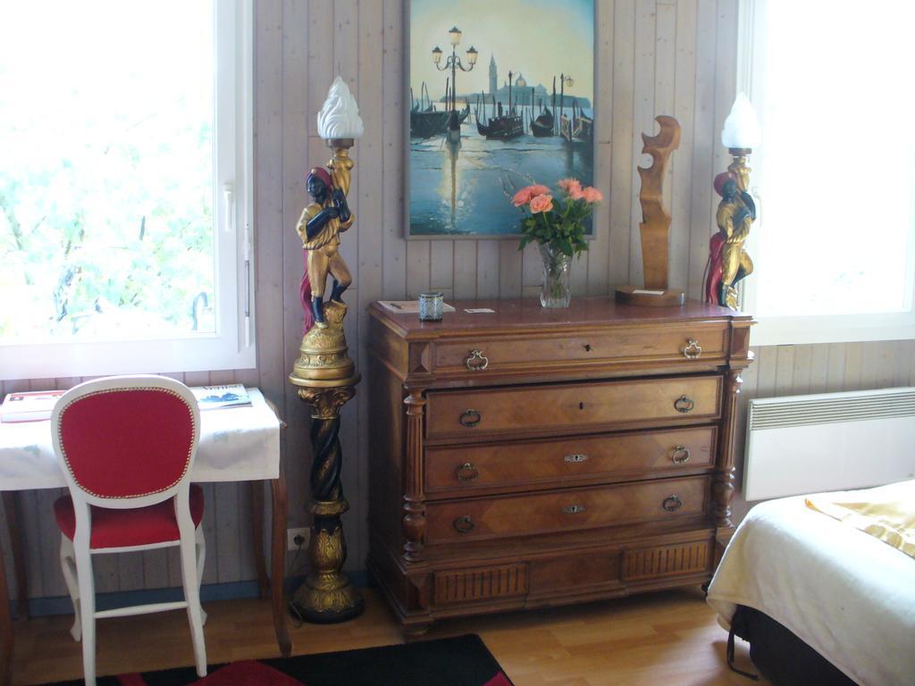 Chambre d'Hôtes Dyrslot Saint-Denis-de-Pile Extérieur photo