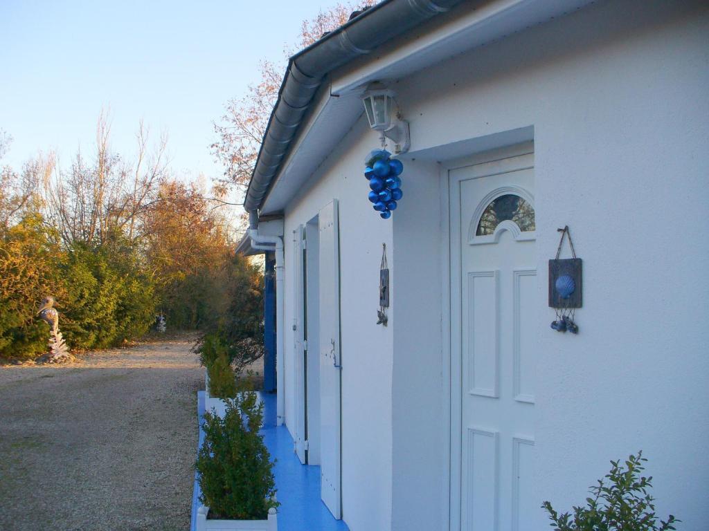 Bed and Breakfast Chambre d'Hôtes Dyrslot à Saint-Denis-de-Pile Extérieur photo